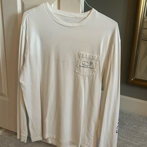 Vineyard vines . long sleeve t shirt. Large